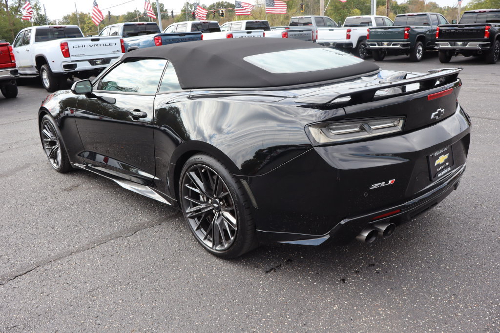 Used 2018 Chevrolet Camaro ZL1 RWD image 3