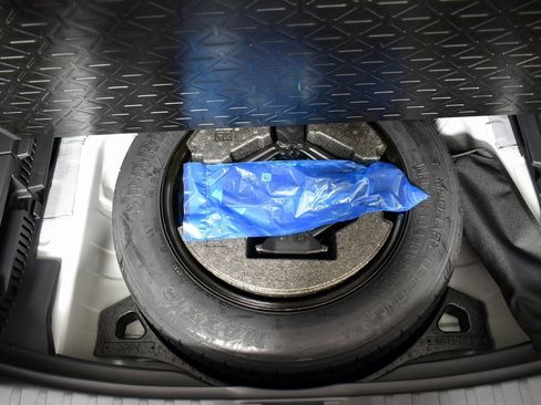 New 2025 Toyota RAV4 LE image 26