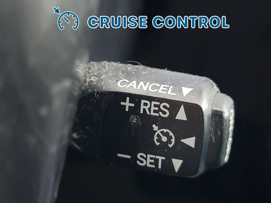 Used 2015 Toyota Prius Persona Series FWD image 19