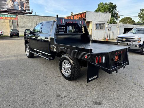 Used 2015 RAM 2500 Tradesman w/ Chrome Appearance Group image 6