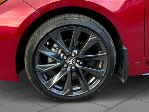 Used 2025 Toyota Corolla SE image 10