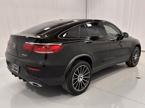 Used 2022 Mercedes-Benz GLC 300 4MATIC Coupe image 6
