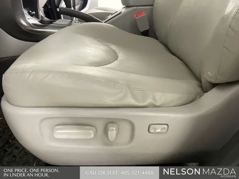 Used 2012 Toyota RAV4 Limited w/ Navigation Value Pkg FWD image 25