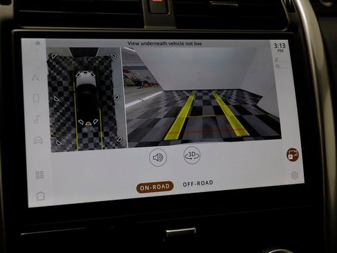 New 2025 Land Rover Discovery S AWD/4WD image 12