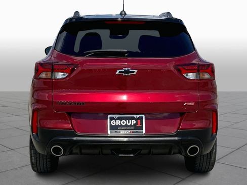 Used 2023 Chevrolet TrailBlazer RS w/ Sun and Liftgate Package image 5