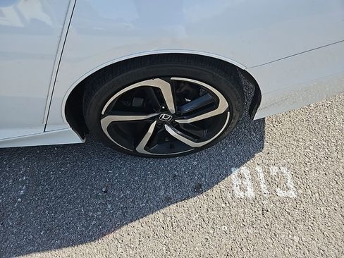 Used 2020 Honda Accord Sport image 12
