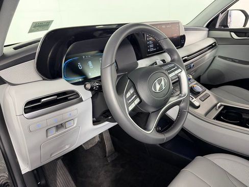 Used 2025 Hyundai Palisade SEL image 22