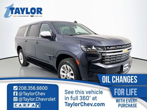 Used 2023 Chevrolet Suburban Premier image 1