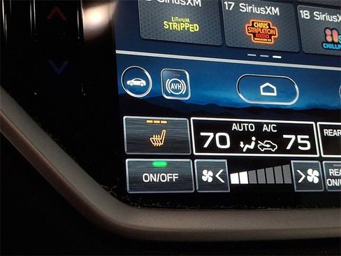 Certified 2025 Subaru Ascent Limited w/ Popular Package #2 image 27