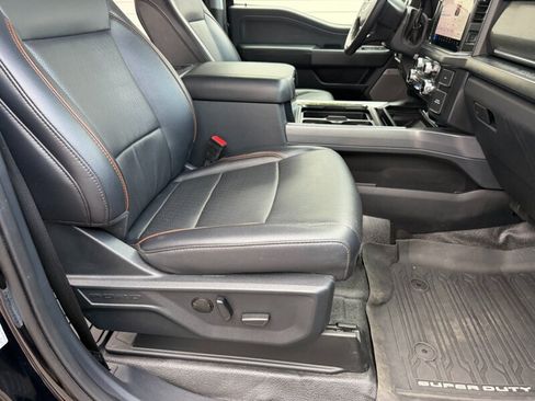 Used 2025 Ford F350 Lariat AWD/4WD image 34