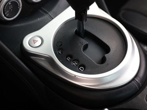 Used 2013 Nissan 370Z Touring image 38