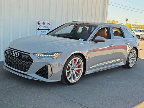 Used 2024 Audi RS 6 performance image 4