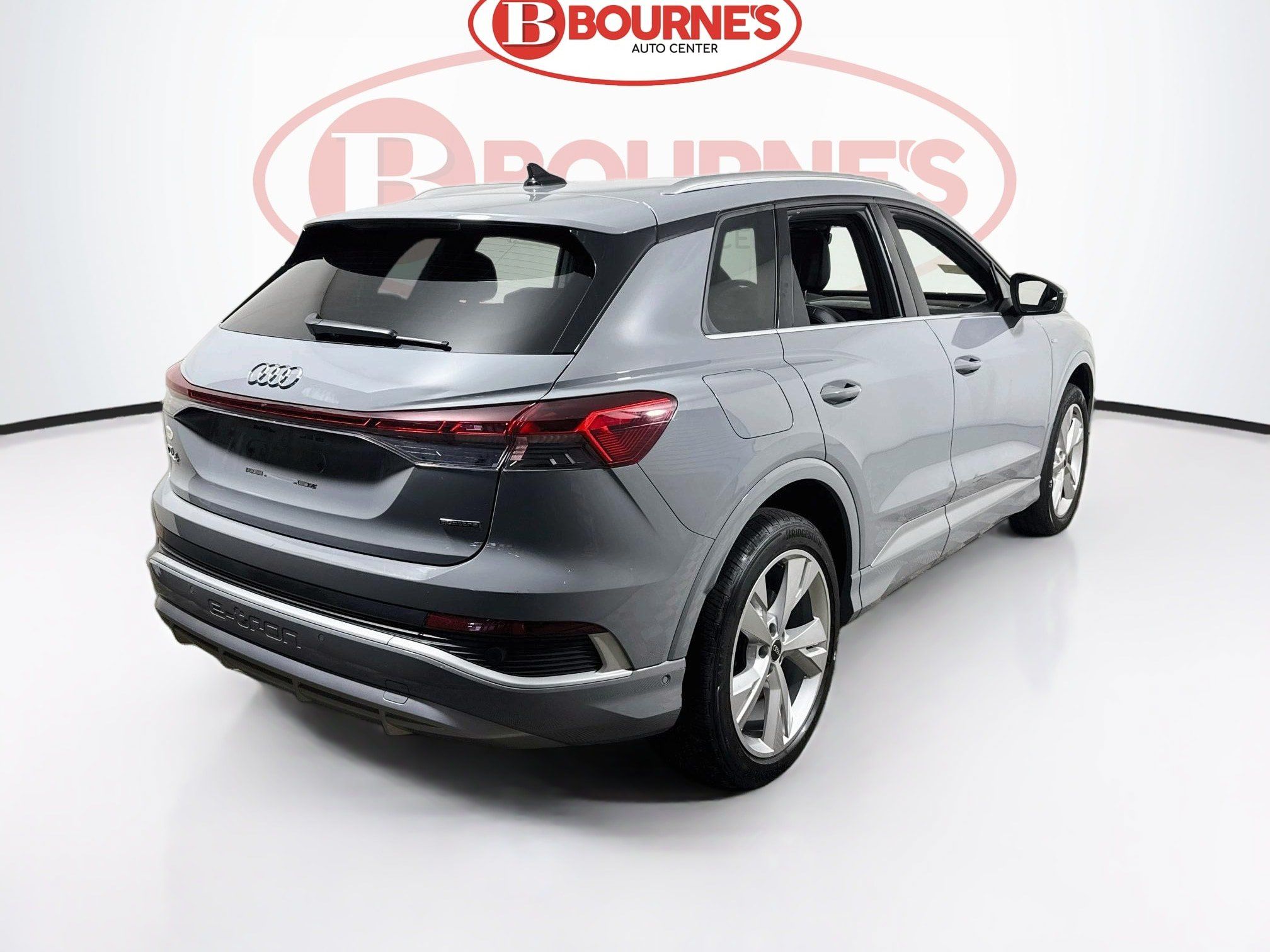Used 2023 Audi Q4 e-tron Premium Plus w/ Premium Plus AWD/4WD image 11
