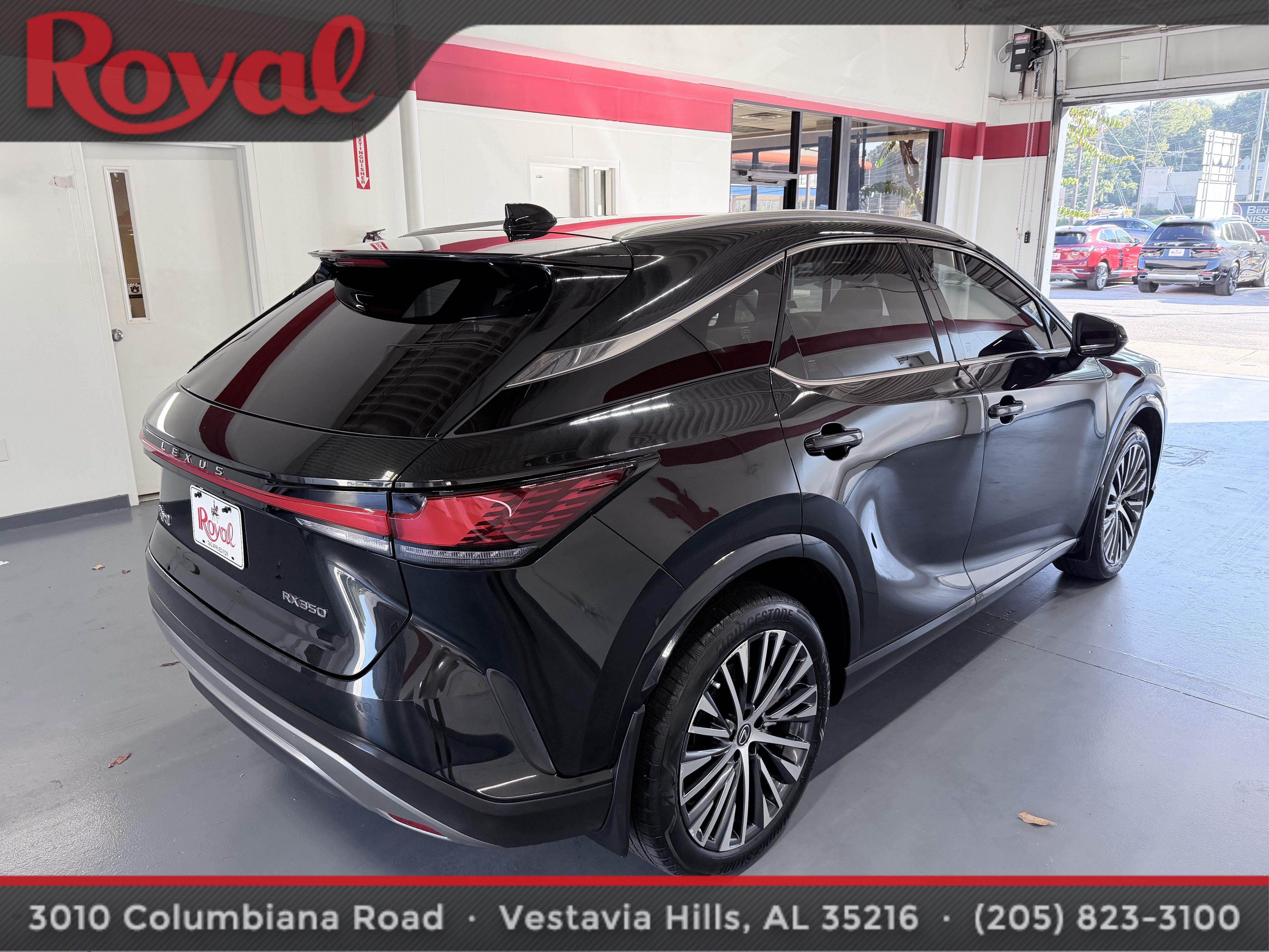Used 2023 Lexus RX 350 Premium Plus w/ Cold Area Package FWD image 4