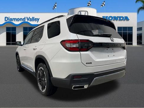 New 2026 Honda Pilot Touring image 5
