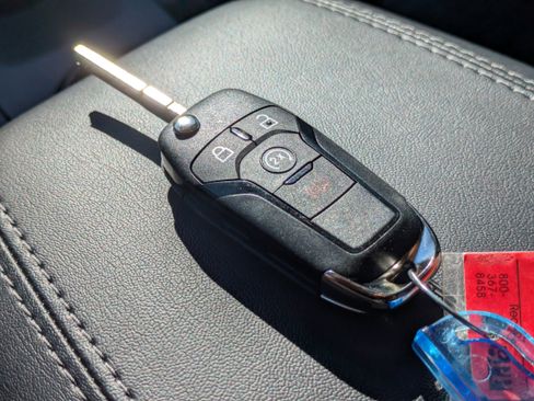 New 2025 Ford Ranger XLT w/ Trailer Tow Package image 34