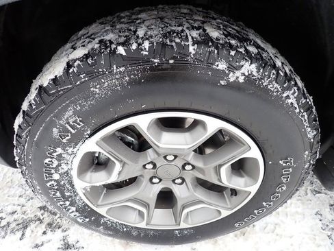 Certified 2022 Jeep Cherokee Trailhawk w/ Comfort/Convenience Group image 11