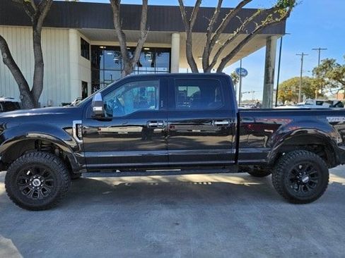 Used 2022 Ford F250 Lariat w/ Tremor Off-Road Package image 1