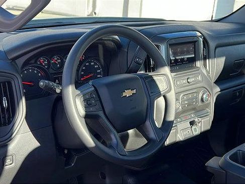New 2026 Chevrolet Silverado 1500 W/T image 24