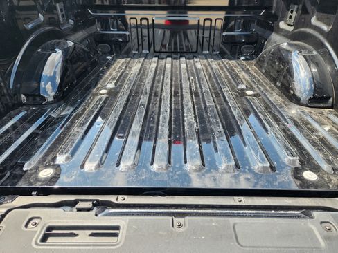 Used 2025 Ford F150 Platinum w/ Equipment Group 702A High AWD/4WD image 32