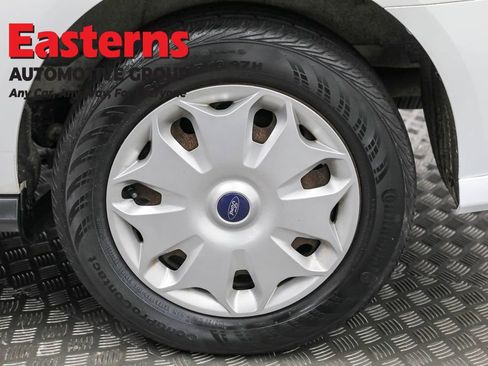 Used 2017 Ford Transit Connect XLT image 33