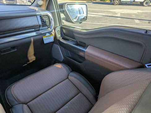 New 2025 Ford F150 King Ranch w/ FX4 Off-Road Package image 21