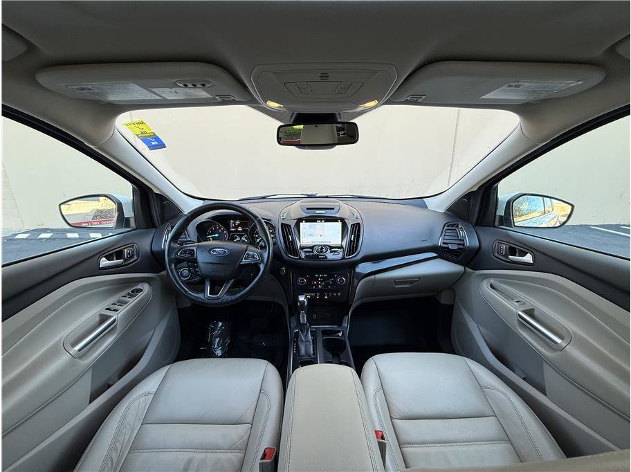 Used 2017 Ford Escape Titanium w/ Equipment Group 301A AWD/4WD image 20