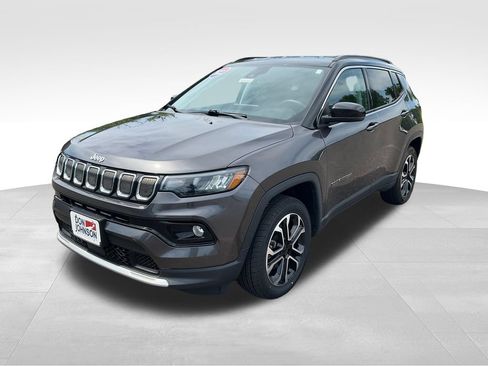 Used 2022 Jeep Compass Limited AWD/4WD image 32