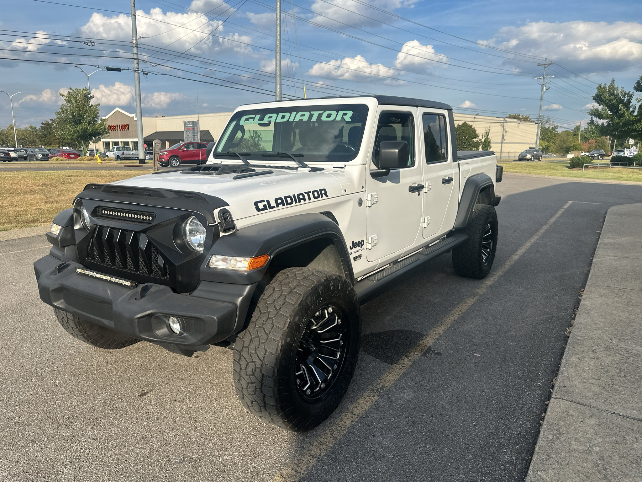 Used 2020 Jeep Gladiator Sport w/ Quick Order Package 24S AWD/4WD image 8