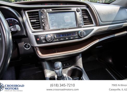 Used 2017 Toyota Highlander Limited w/ Protection Package #3 AWD/4WD image 39