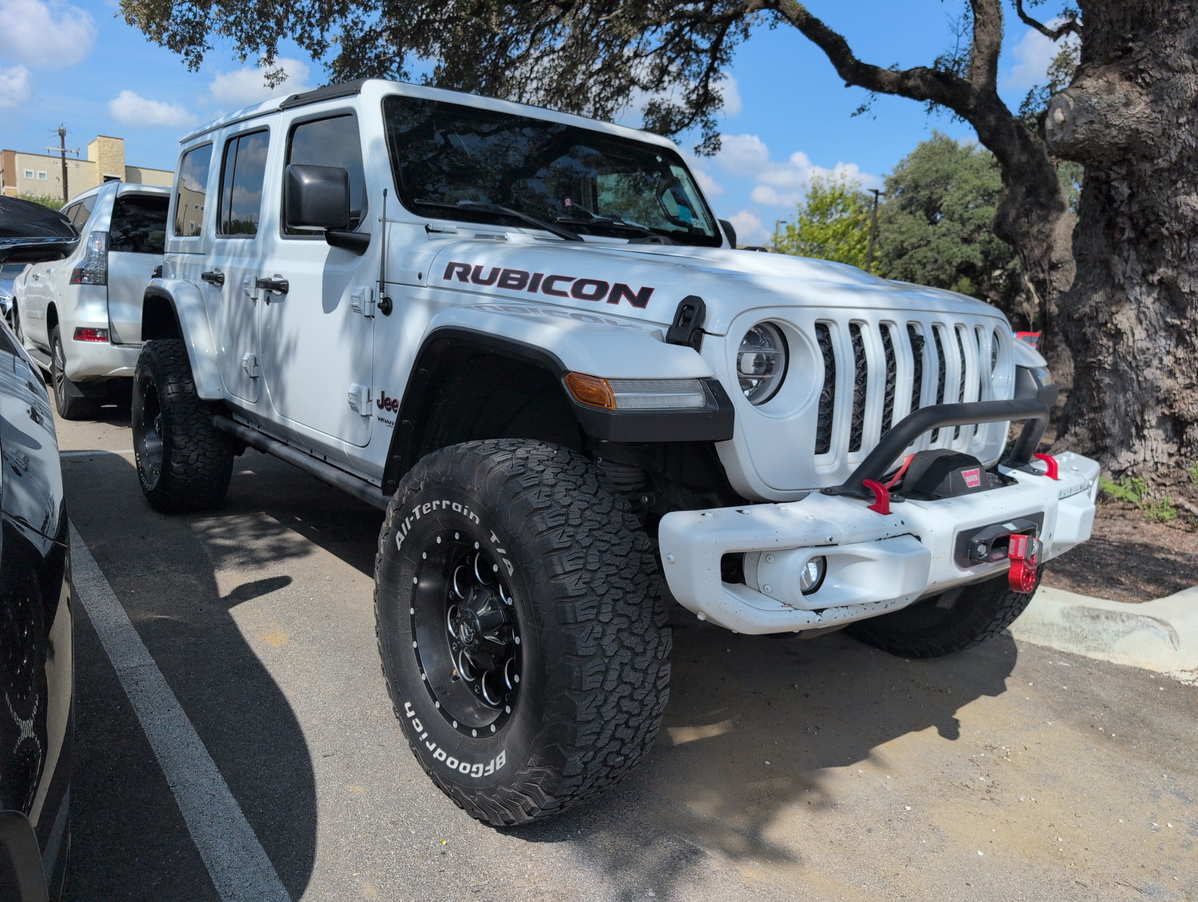 Used 2021 Jeep Wrangler Unlimited Rubicon AWD/4WD image 2