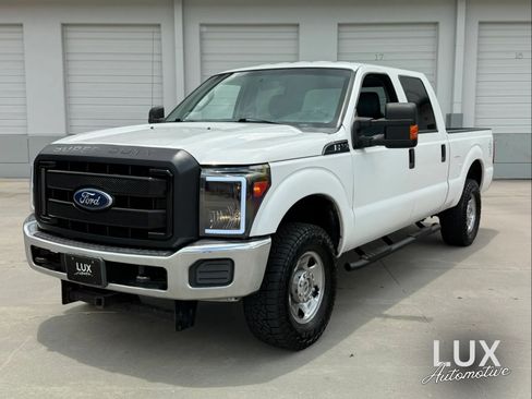 Used 2015 Ford F250 XL w/ Power Equipment Group AWD/4WD image 1