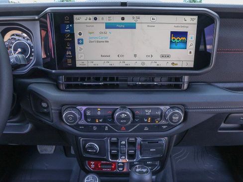 New 2026 Jeep Wrangler Unlimited Rubicon w/ Steel Bumper Group image 14