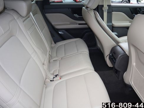 Used 2022 Lincoln Corsair AWD w/ Equipment Group 101A image 21