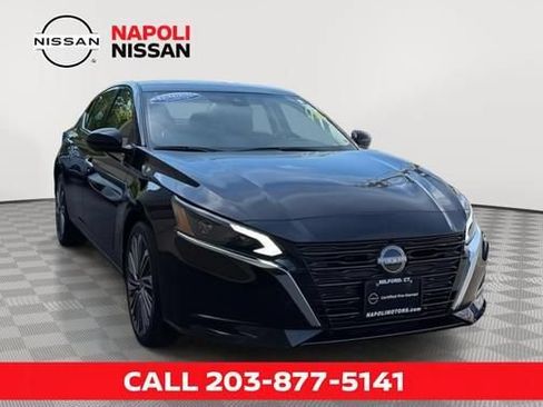Used 2023 Nissan Altima 2.5 SL AWD/4WD image 1
