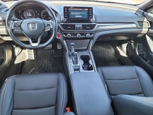 Used 2022 Honda Accord Sport image 11