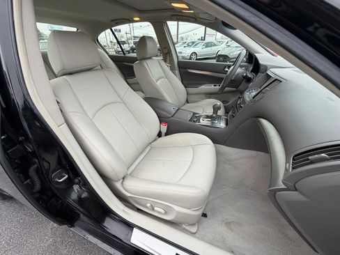 Used 2015 INFINITI Q40 w/ Navigation Package image 14