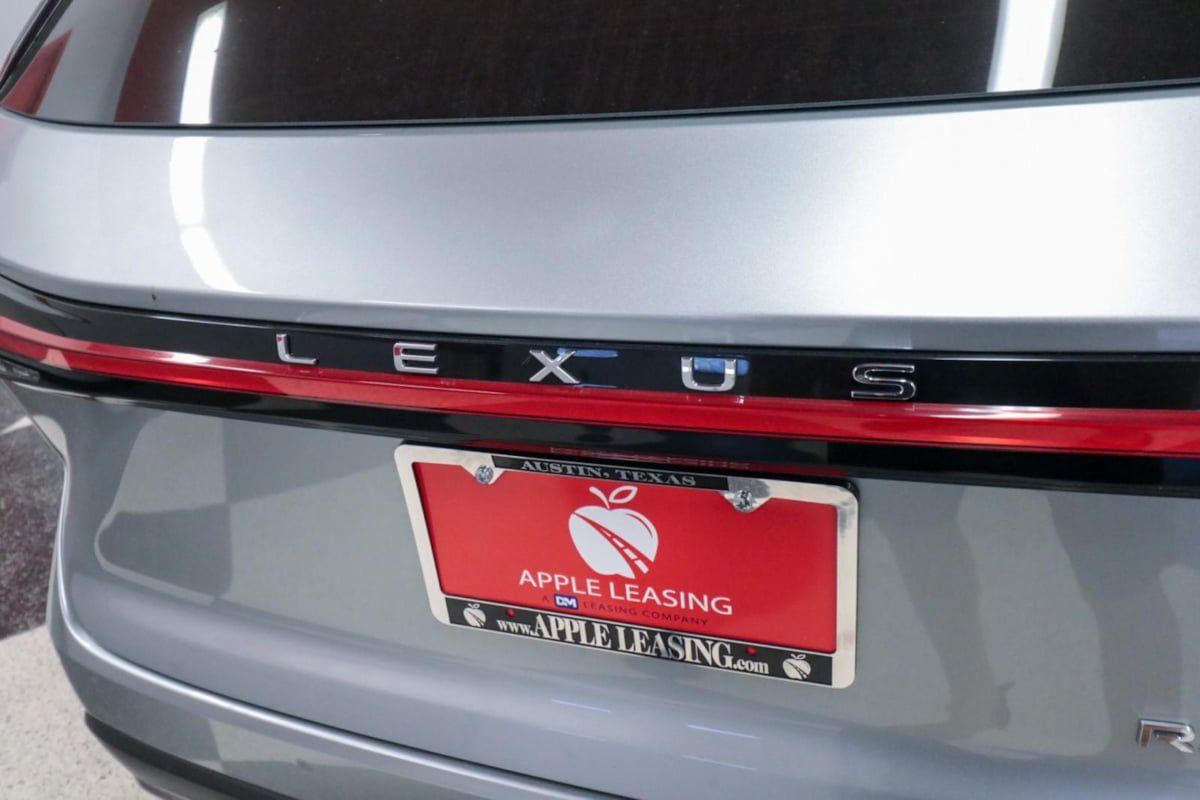 Used 2023 Lexus RX 350 Premium w/ Accessory Package (Z1) FWD image 36
