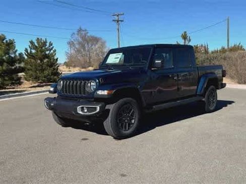 New 2025 Jeep Gladiator Sport image 4