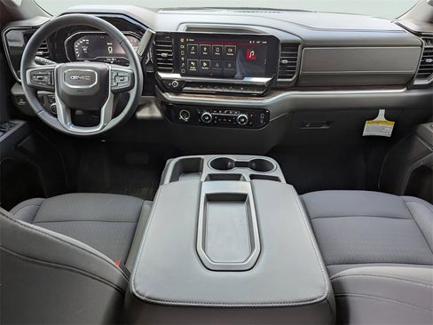 Used 2024 GMC Sierra 1500 Elevation image 17