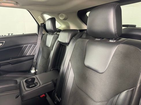 Used 2016 Ford Edge Sport w/ Equipment Group 401A AWD/4WD image 11