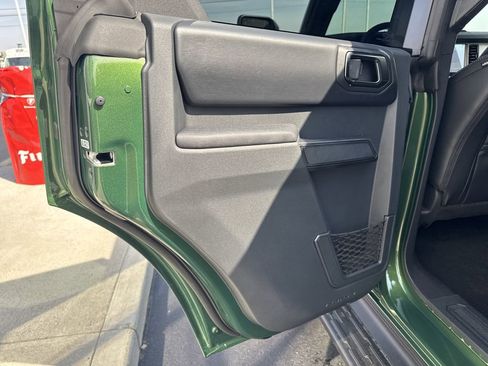 New 2025 Ford Bronco Outer Banks w/ Sasquatch Package image 21