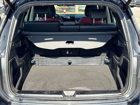 Used 2021 Mercedes-Benz GLB 35 AMG 4MATIC image 17