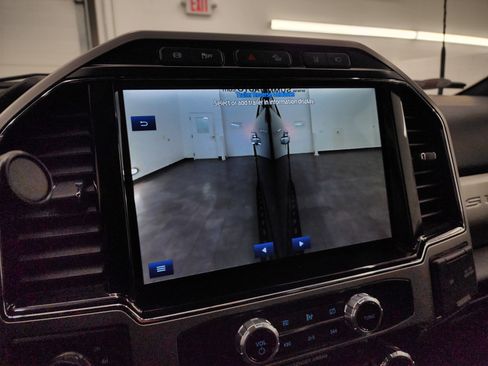 Used 2022 Ford F250 Lariat w/ Tremor Off-Road Package image 21