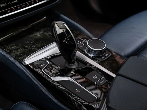 Used 2017 BMW 540i image 28