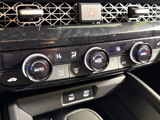 Used 2025 Honda Accord Sport image 36