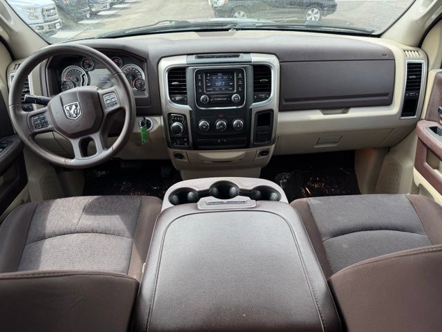 Used 2013 RAM 1500 Classic SLT w/ Premium Display Pkg AWD/4WD image 11