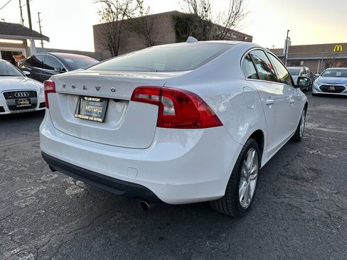Used 2011 Volvo S60 T6 image 5