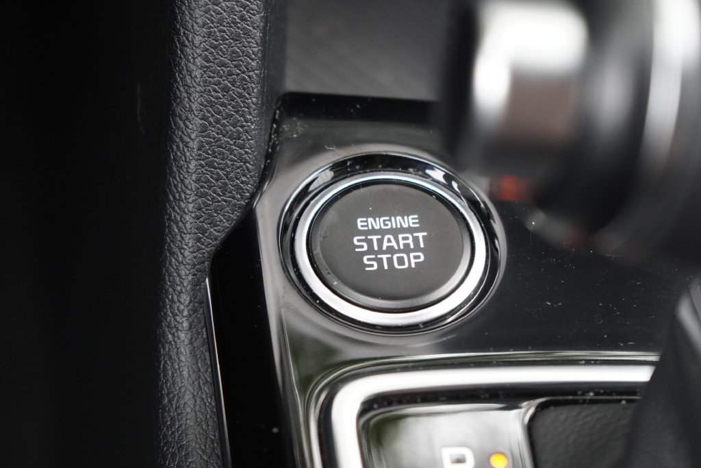 Used 2024 Kia Sportage X-Line w/ X-Line Premium Package AWD/4WD image 23
