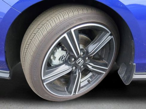 Used 2025 Honda Accord Sport image 25